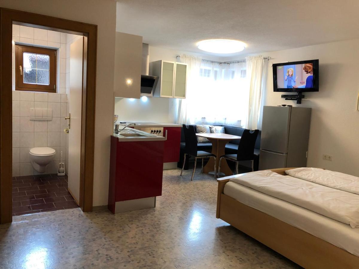 Ferienwohnung Eg Familie Meinschad Rietz Bagian luar foto